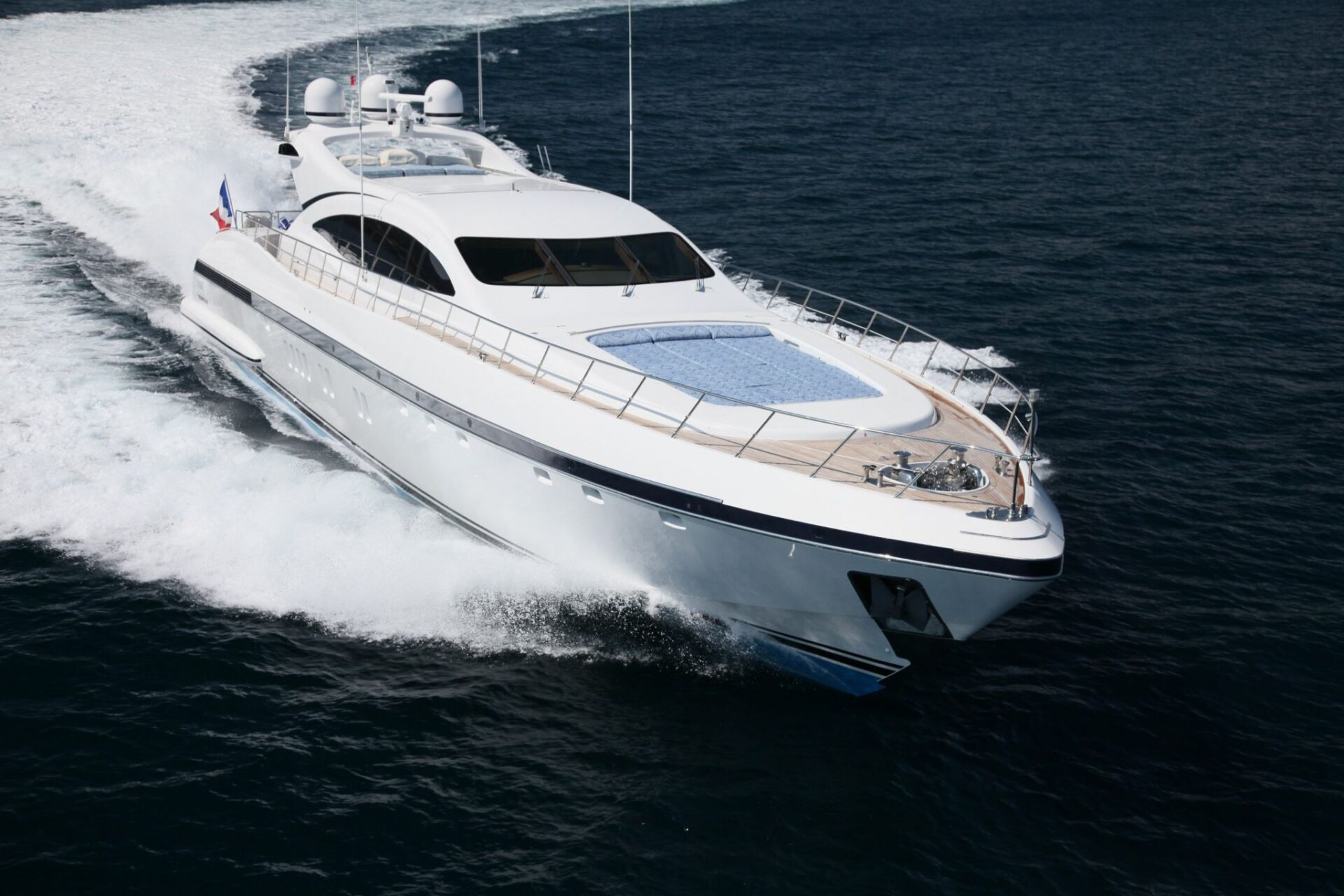 M/Y O motor yacht sales