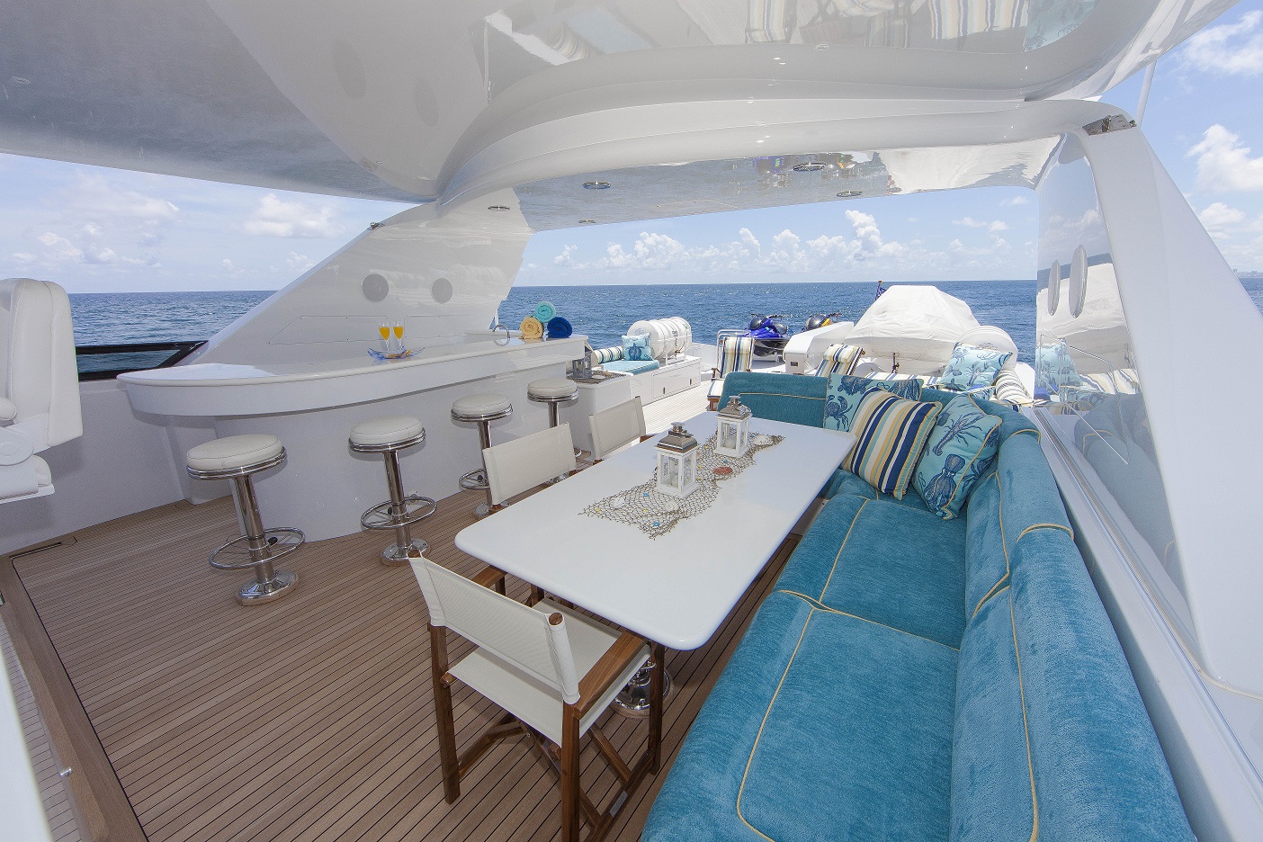 Aspen Alternative luxury yacht management