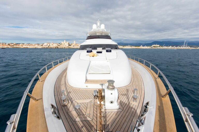 Mémé Antibes LR