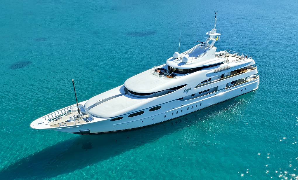 Capri Lurssen m Layout Exterior