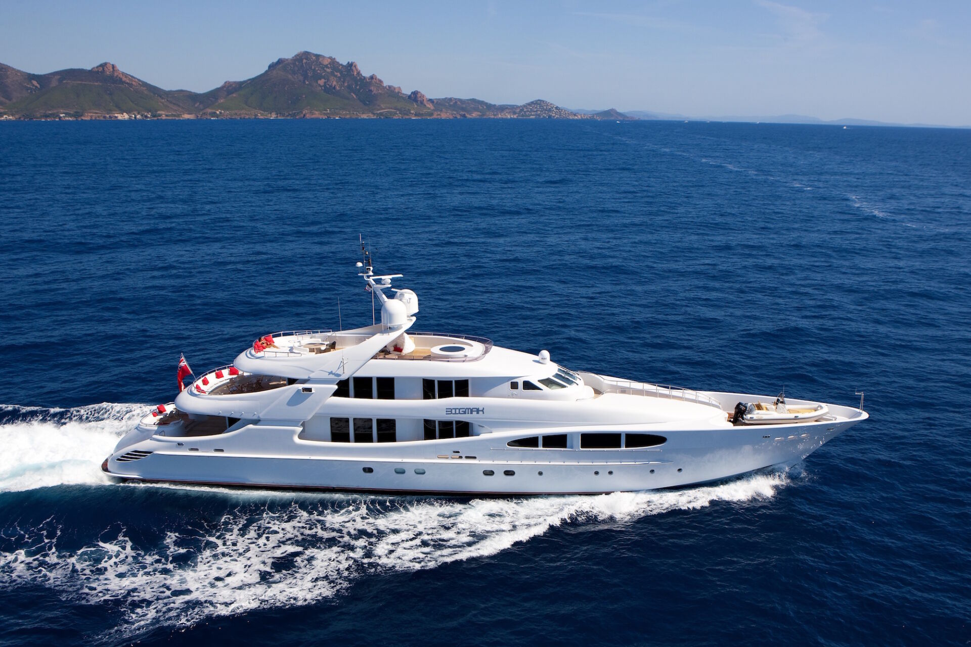 YACHTZOO appointed central agent for sale of luxury yacht M/Y BIG MAK