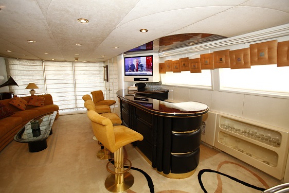 MY TAMTEEN Luxury motor yacht for sale Fort Lauderdale