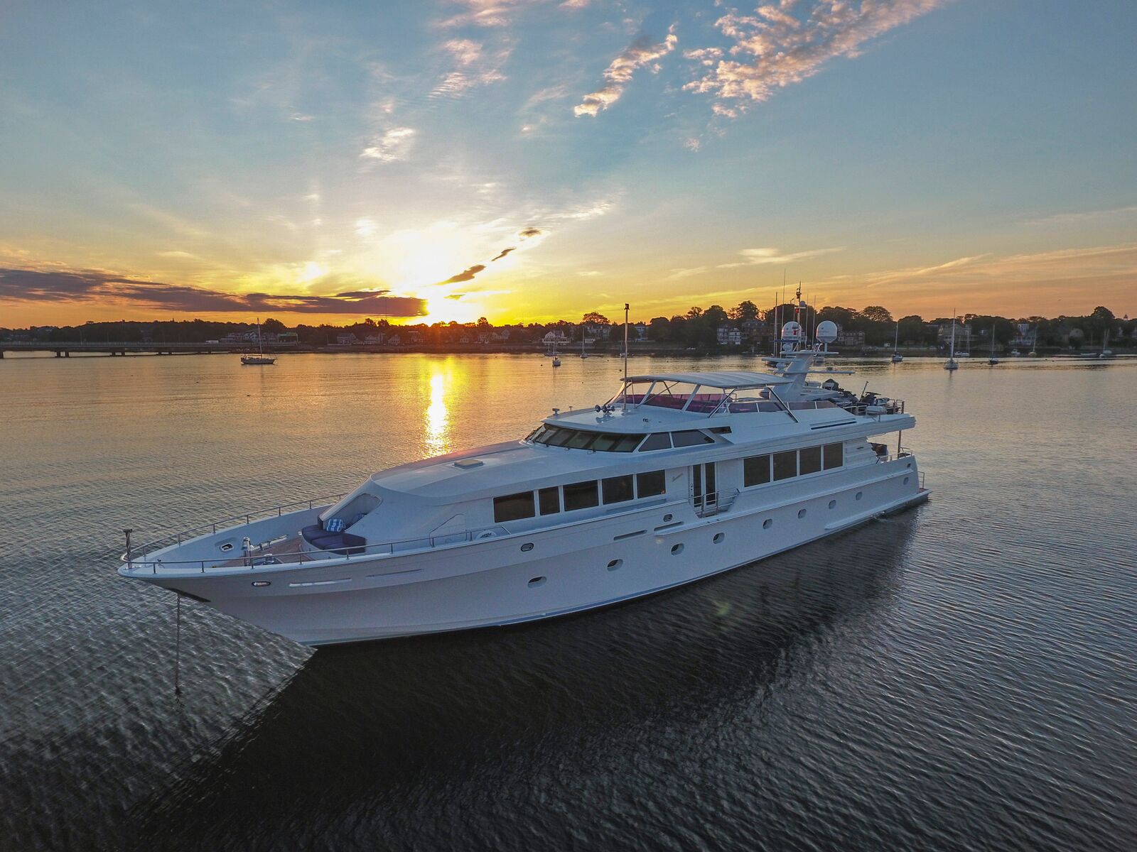 SAVANNAH joins the YACHTZOO charter fleet