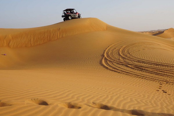 Jeep Safari Dubai and Middle East Yacht Charter