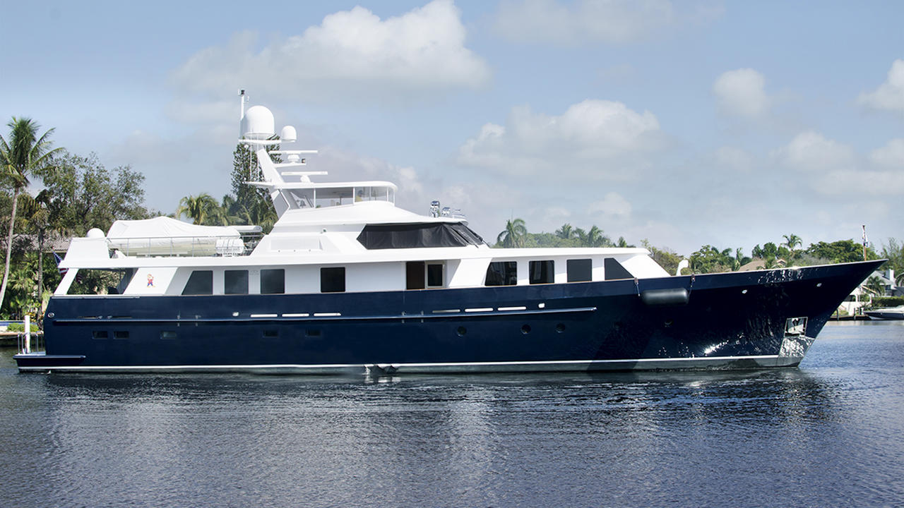 M/Y GRUMPY sold with YACHTZOO