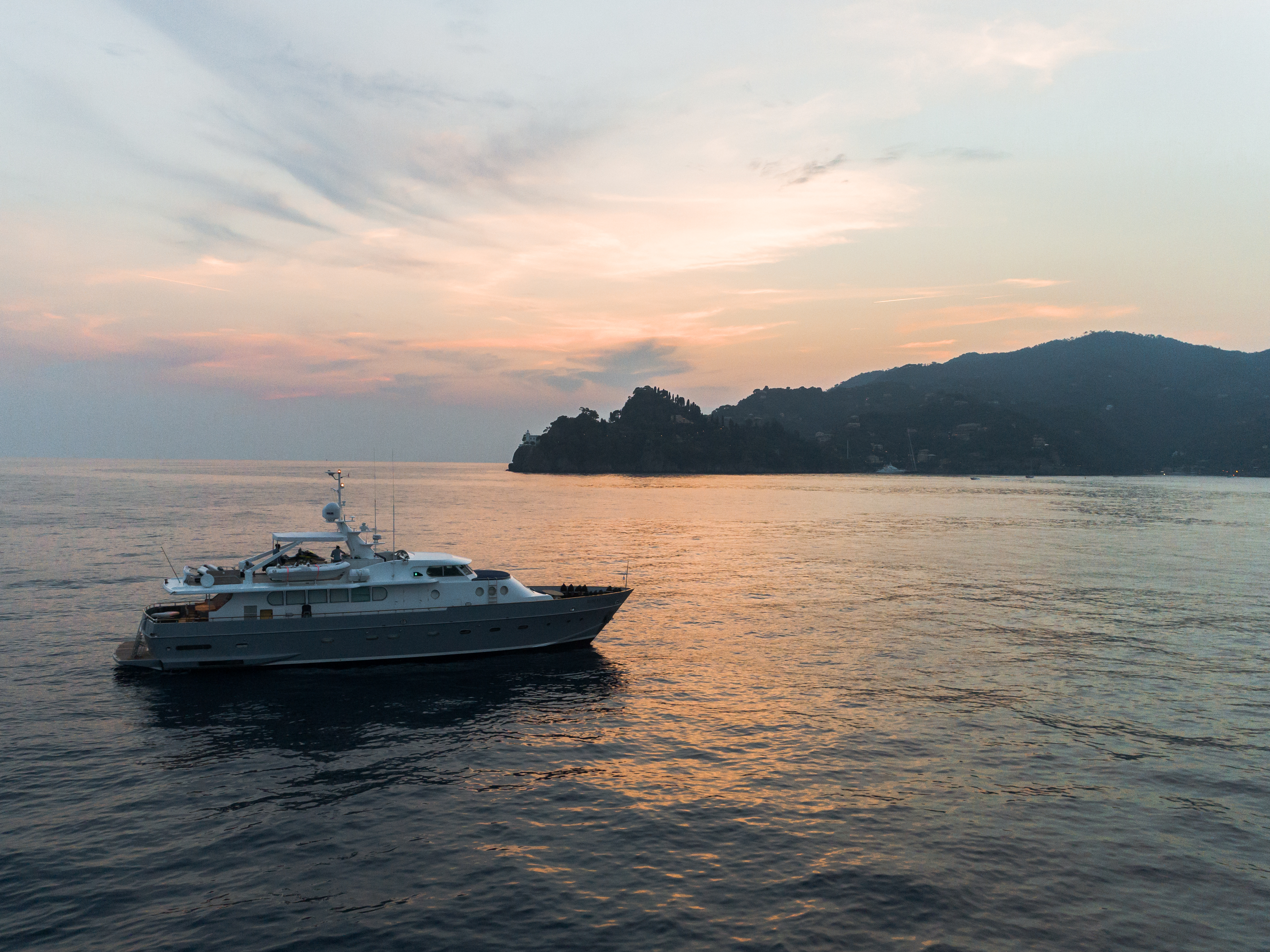 Sunset luxury yacht for charter M/Y PAOLUCCI