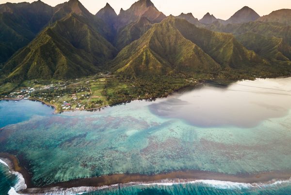 Luxury yacht charters in French Polynesia