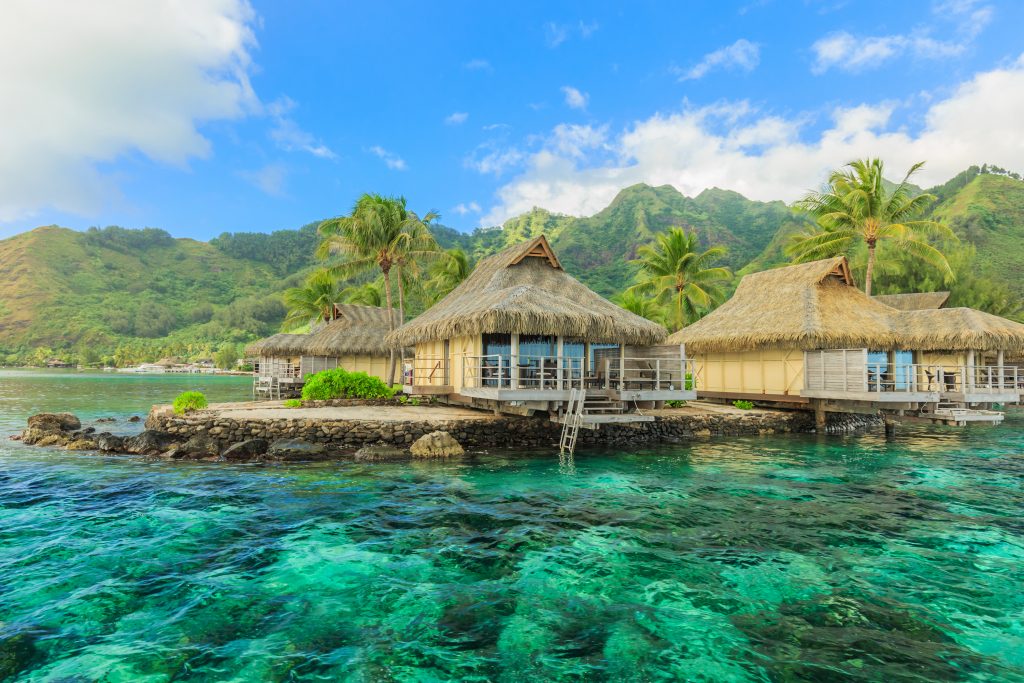 luxuryyachtcharterstahitihutswithoceanviewYACHTZOO YACHTZOO