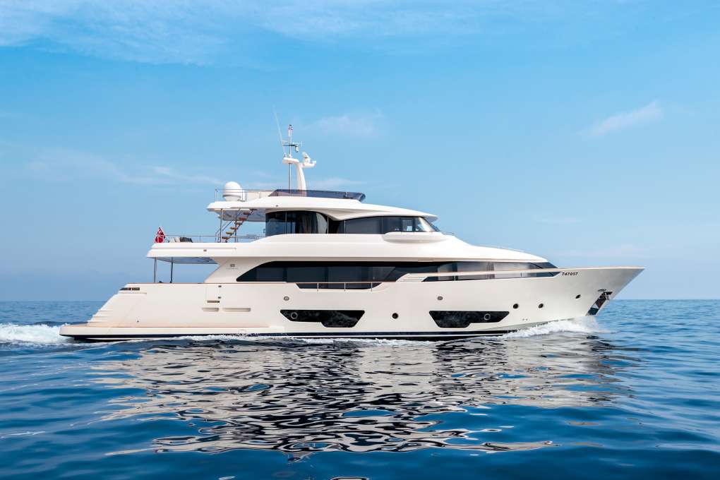 M/Y SEVEN – Huge price reduction!