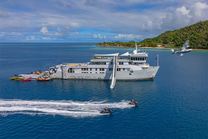 SURI Yacht for Charter