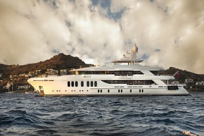 M/Y LIQUID SKY yacht for charter with YACHTZOO