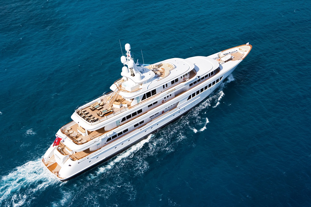 M/Y UTOPIA yacht for charter with YACHTZOO