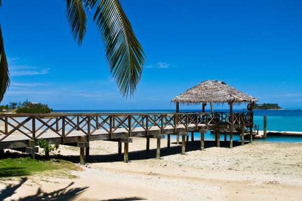 Beach pontoon on Fiji yacht charter