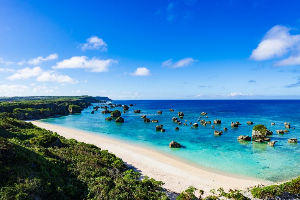 luxury-yacht-charter-japan-okinawa Okinawa on luxury yacht cruise in Japan