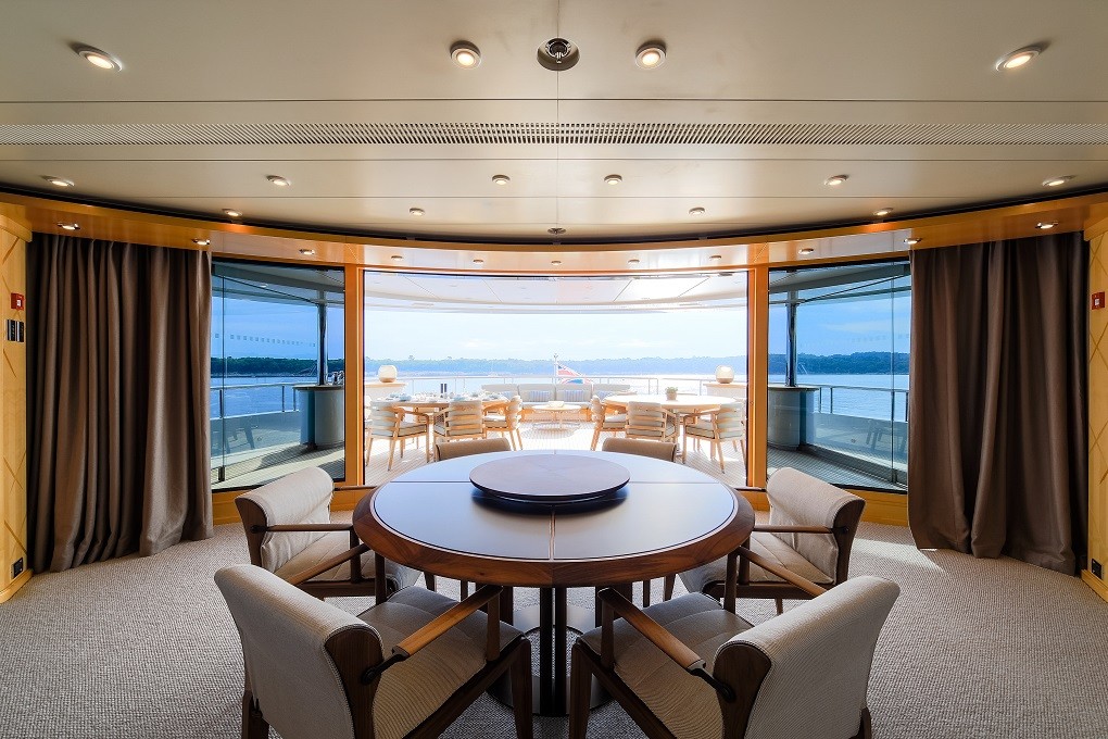 Luna-B-Oceanco-66m-Interior