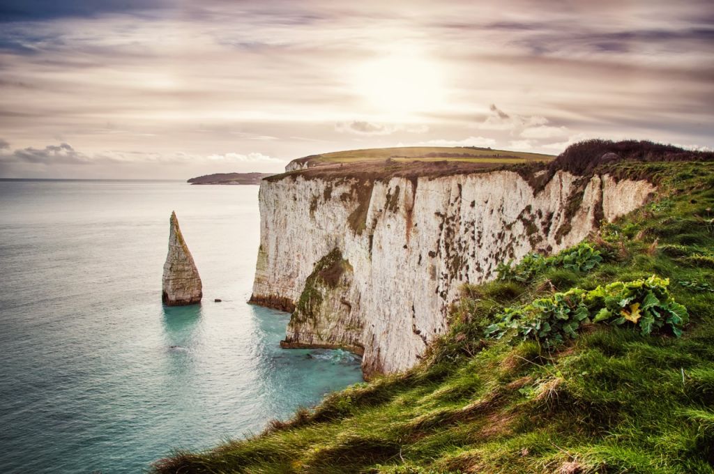 luxury-yacht-charter-uk-dorset Luxury yacht charter UK - Old Harry's Rock, Dorset