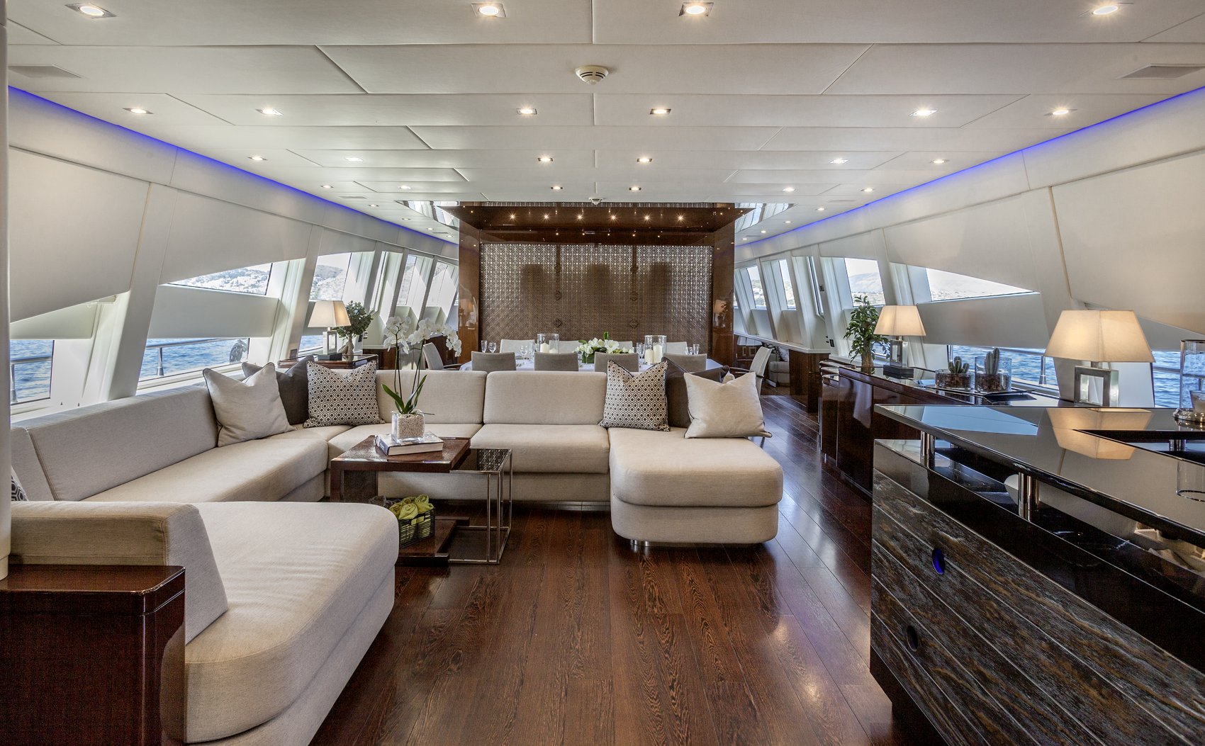 M/Y MY TOY yacht for charter living room