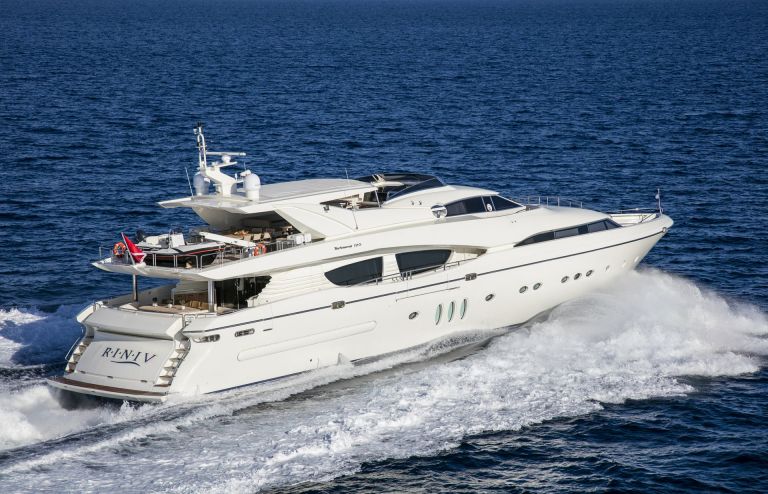 M/Y RINI V yacht for charter sailing
