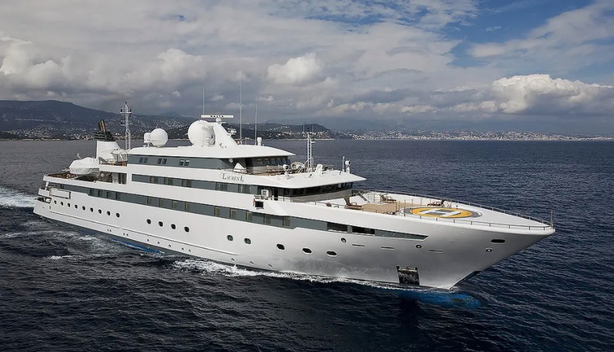 M/Y LAUREN L Yacht Charter Red Sea