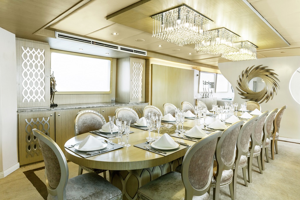 M/Y Stella Maris yacht for charter dining area