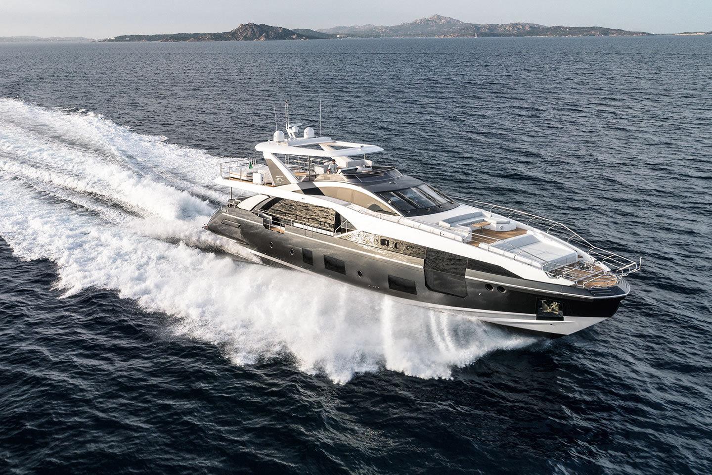 Superyacht WONDERLIGHT joins our sales fleet