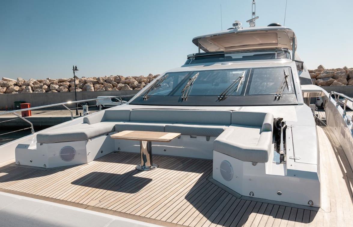 M/Y WONDERLIGHT yacht for sale sundeck