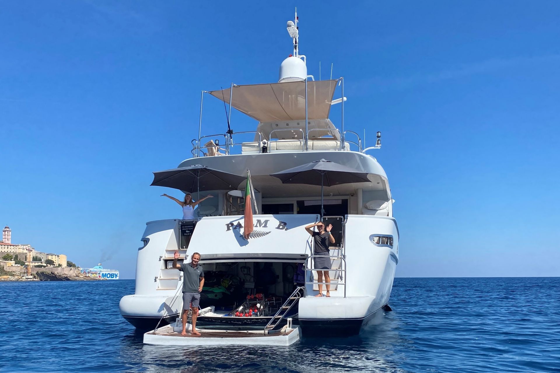 m/y palm b yacht for sale bottom deck