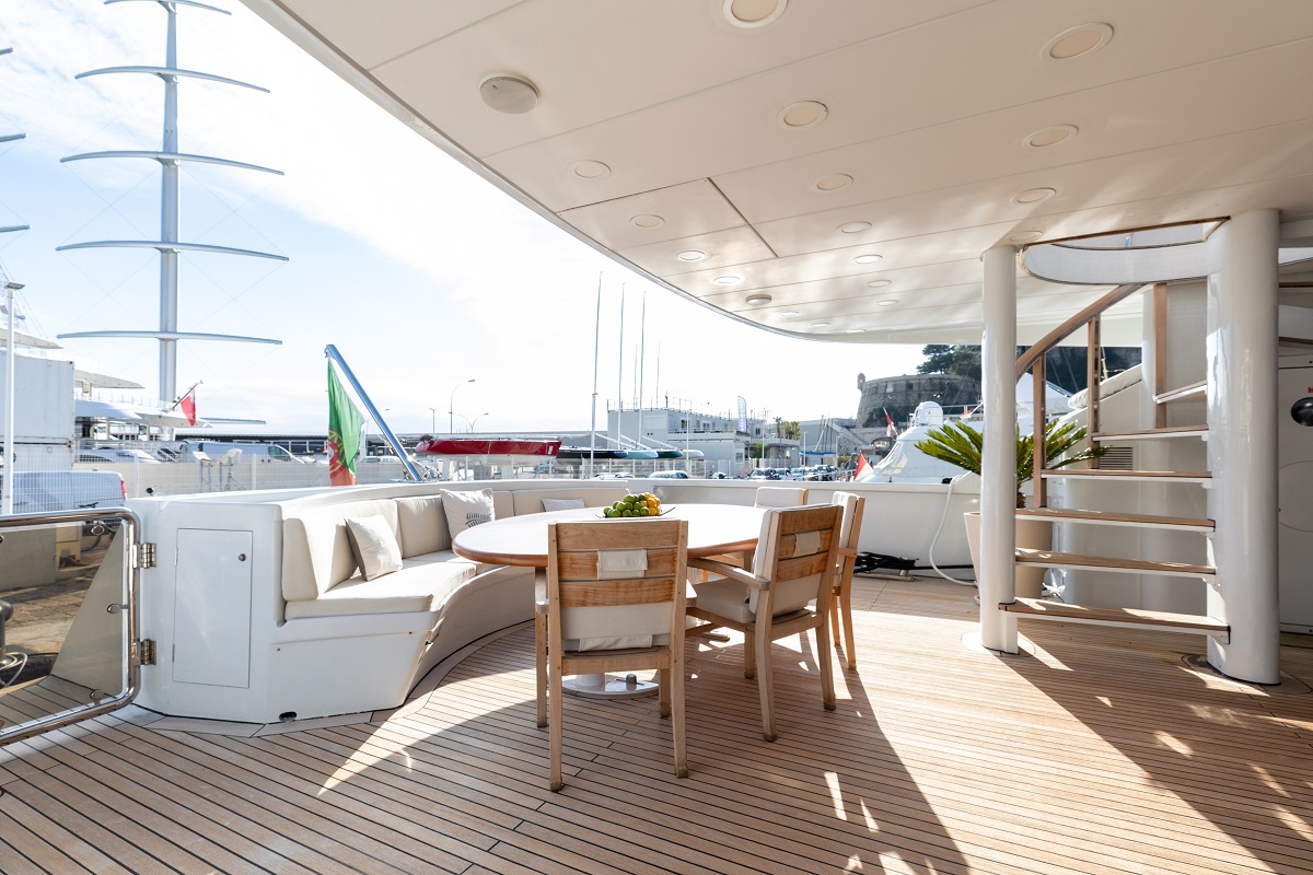 m/y palm b yacht for sale outdoor dining