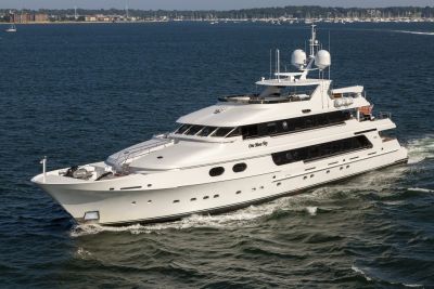 Luxury Yacht Charter Superyacht Charter Yachtzoo
