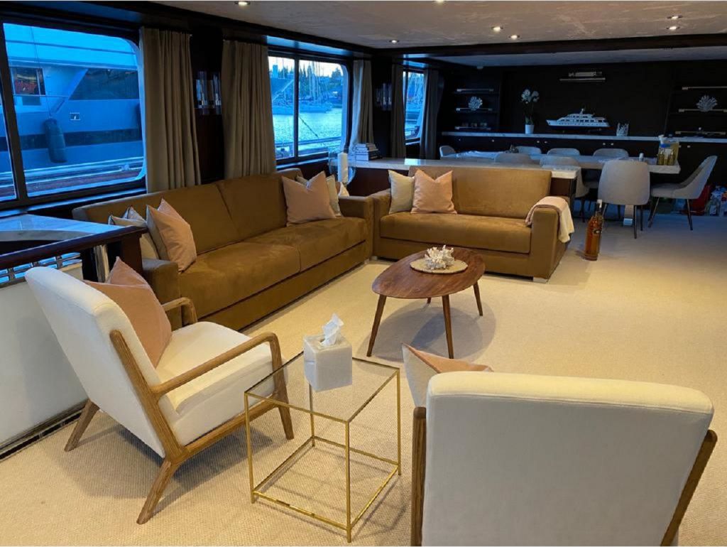 M/Y ATLAS Yacht for Sale - Saloon