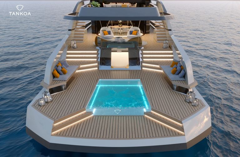 tankoa-t55-sportiva-yacht-for-sale-aft-pool-yachtzoo