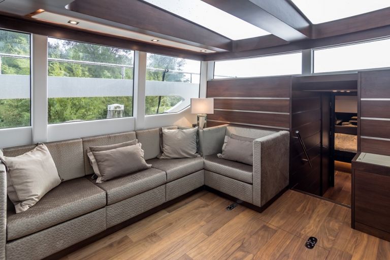 Jetten Beach For Sale Salon