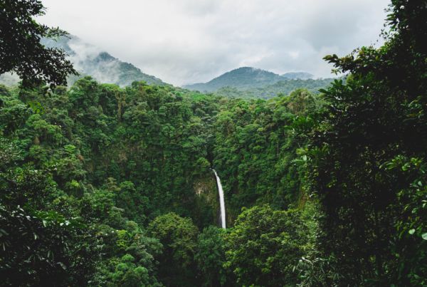 costa-rica-boat-rental-yachtzoo