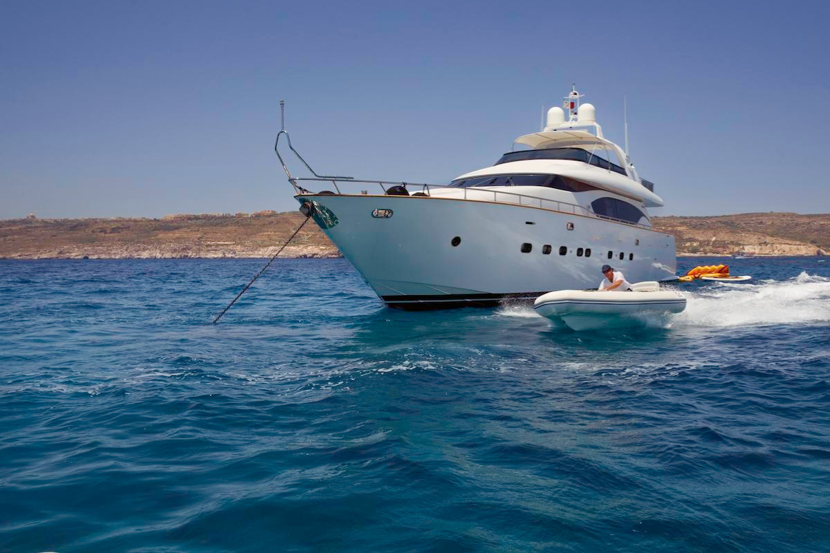 Elegant luxury yacht M/Y MEME now also available for sale at EUR 1,700,000