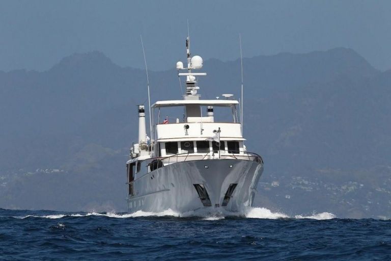 Classic Feadship yacht for sale LADY ANDREA - YACHTZOO