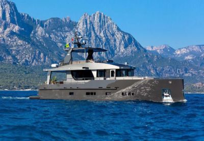 LIBERTY Explorer Yacht for Sale - Bering 70 - YACHTZOO