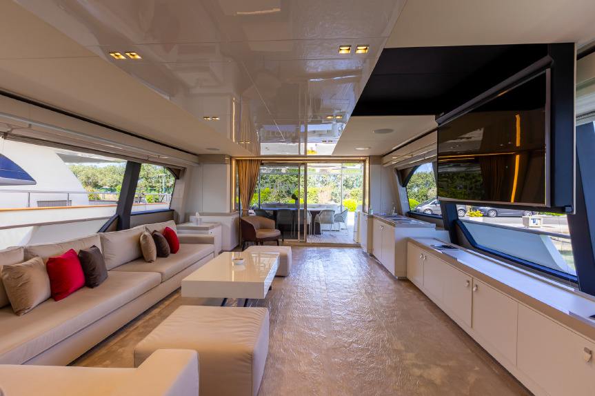 Interiors of Custom Line Navetta 28 for sale Yachtzoo