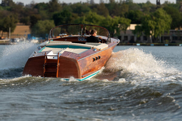 Bergwind_sports_boat_mahogany (13)