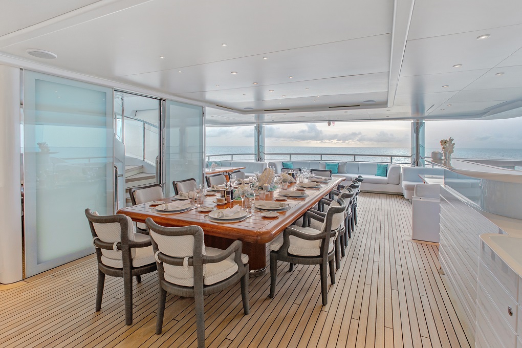 MOCA m Benetti Exterior Dining Area