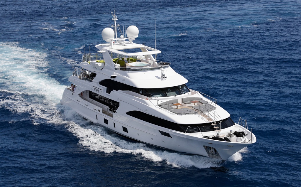 Asya heesen exterior layout