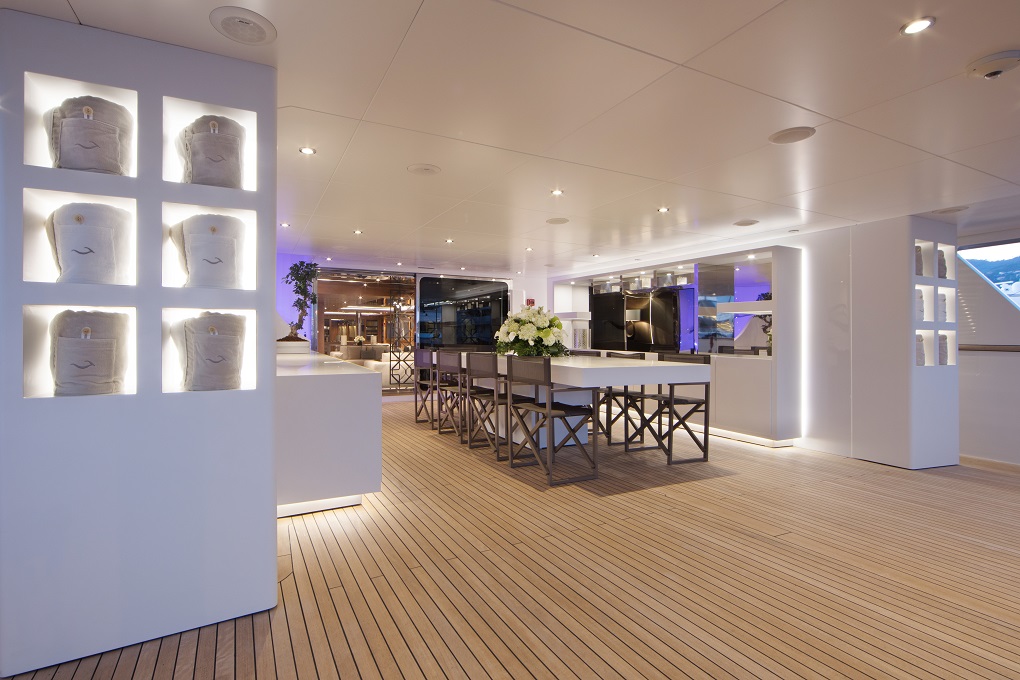 BEATRIX Cantieri di Termoli Interior Main dining