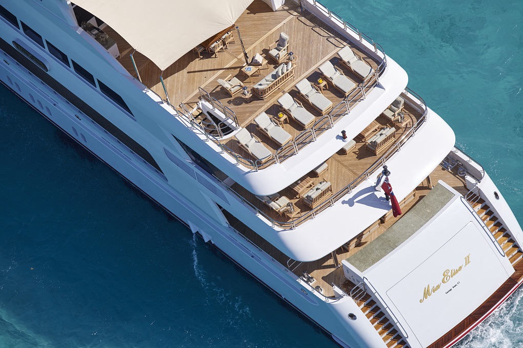 Mia Elise ii Trinity Yachts exterior layout