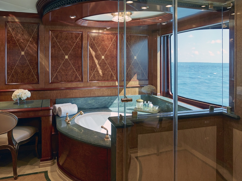 Mia Elise ii Trinity Yachts interior bathroom