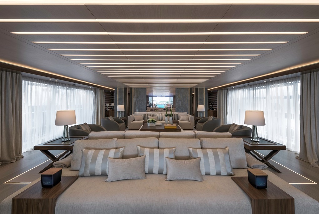 Utopia IV Rossi Navi m main salon interior