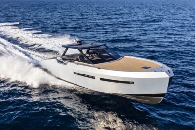 52 Mazu 15.85m Mazu Yachts Exterior Layout Moving