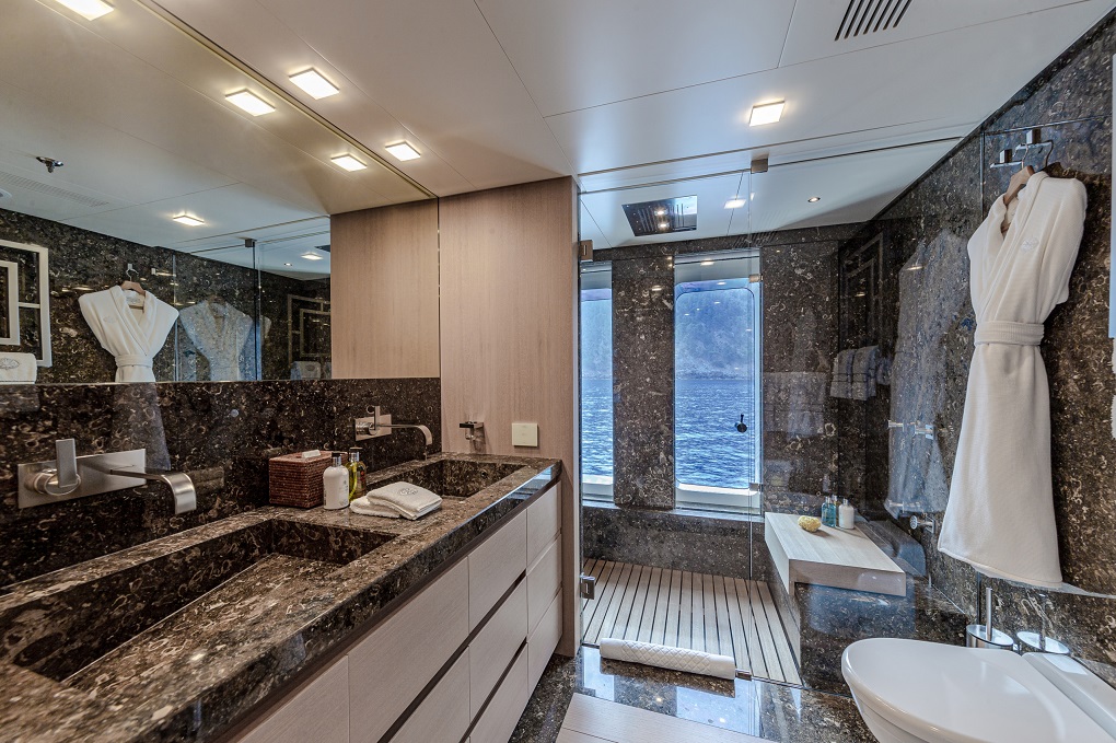 Stella-Maris-72-metre Viareggio Super Yachts Interior Master stateroom Bathroom