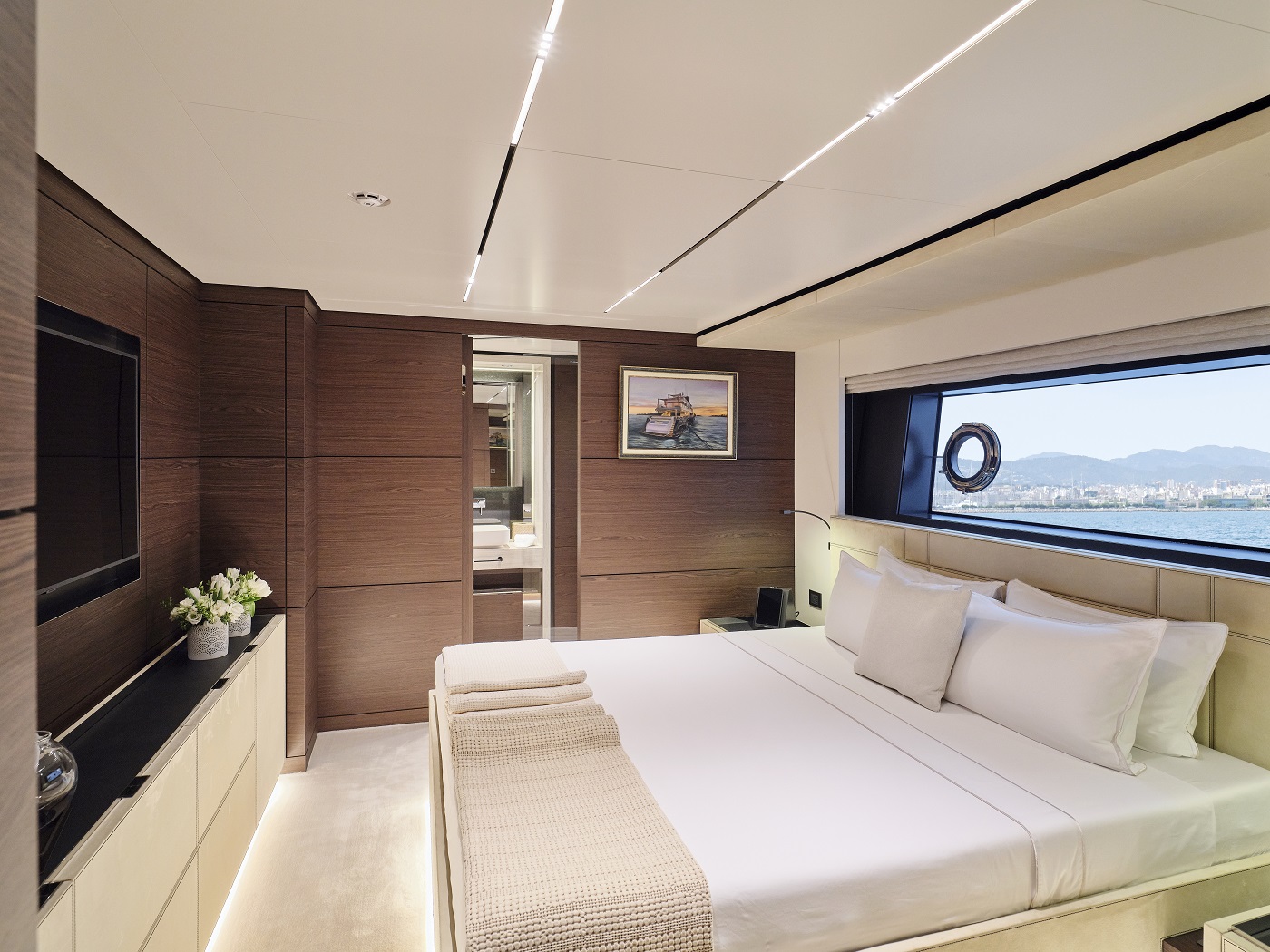 HORIZON m Navetta Custom Line for sale ()