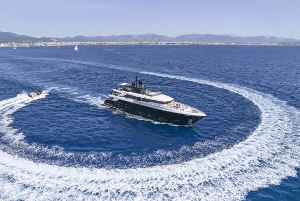 HORIZON m Navetta Custom Line for sale ()