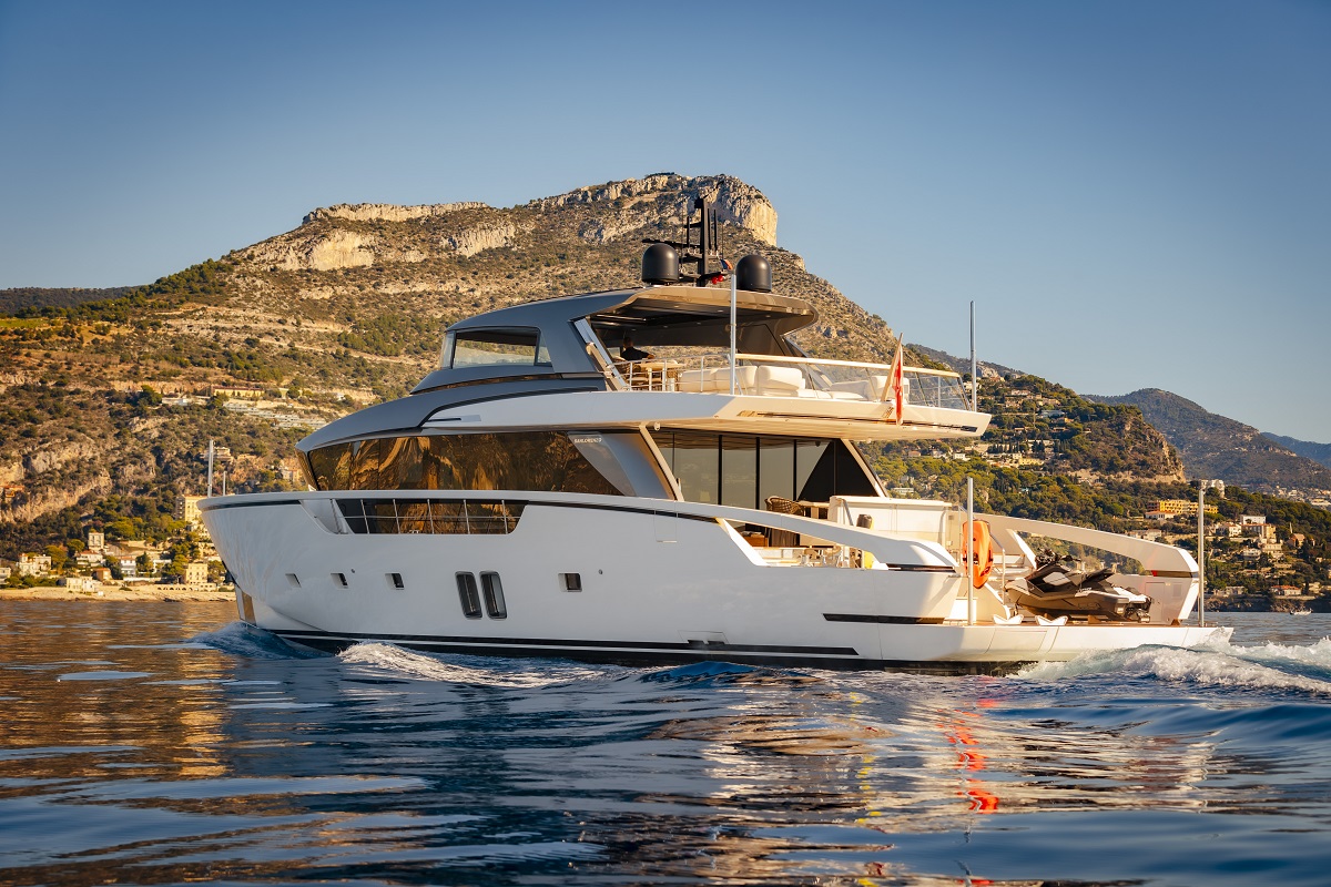 Luxury and Elegance: Discover the Newly Captured Beauty of the SX88 yacht named LA
