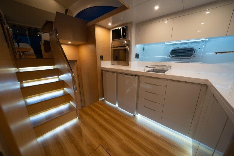 Segue flybridge for sale ()